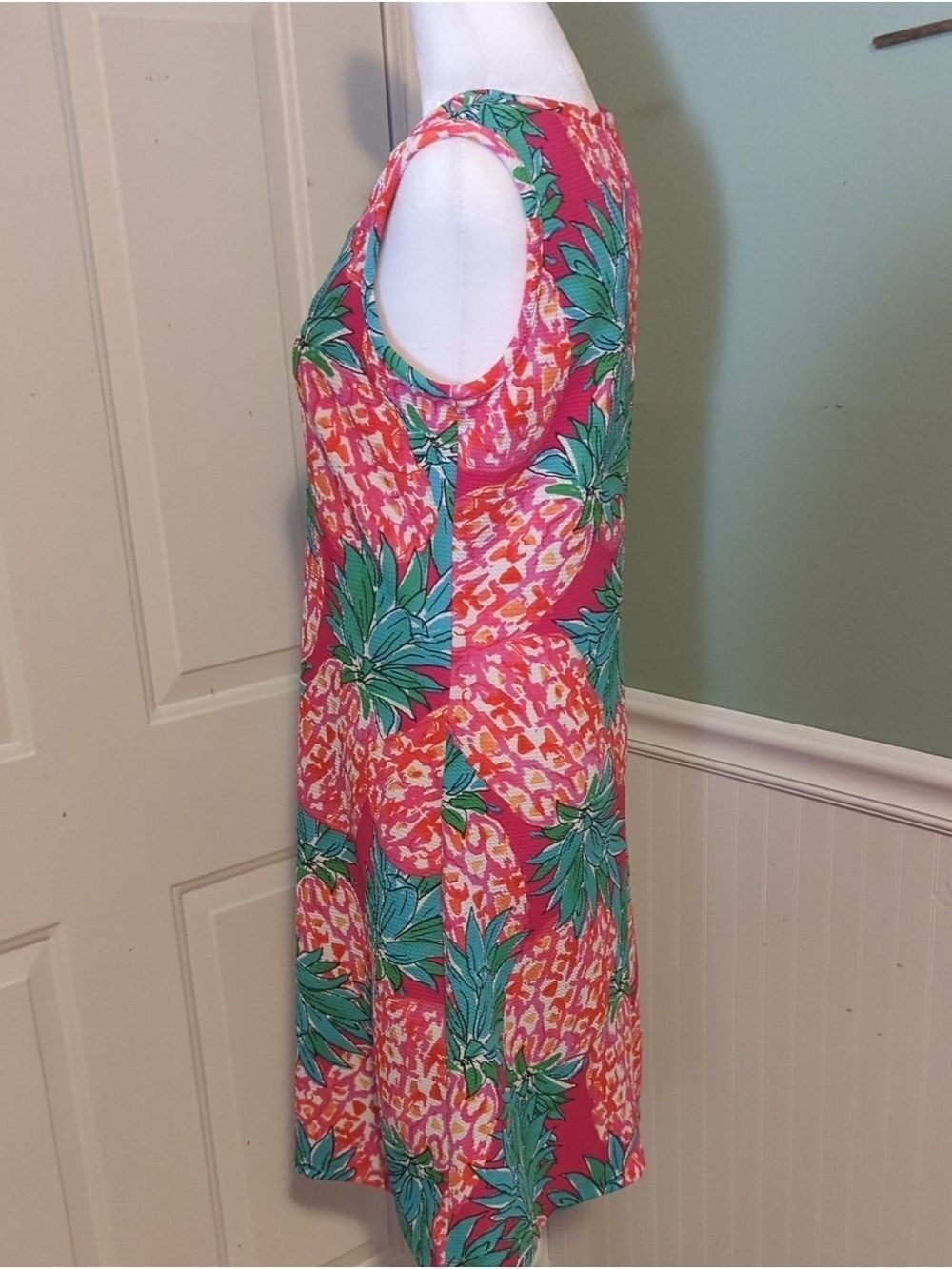 Ronni Nicole Hot Pink Tropical Trim Sleeveless Midi Dress Pineapple Design Small - Picture 5 of 11